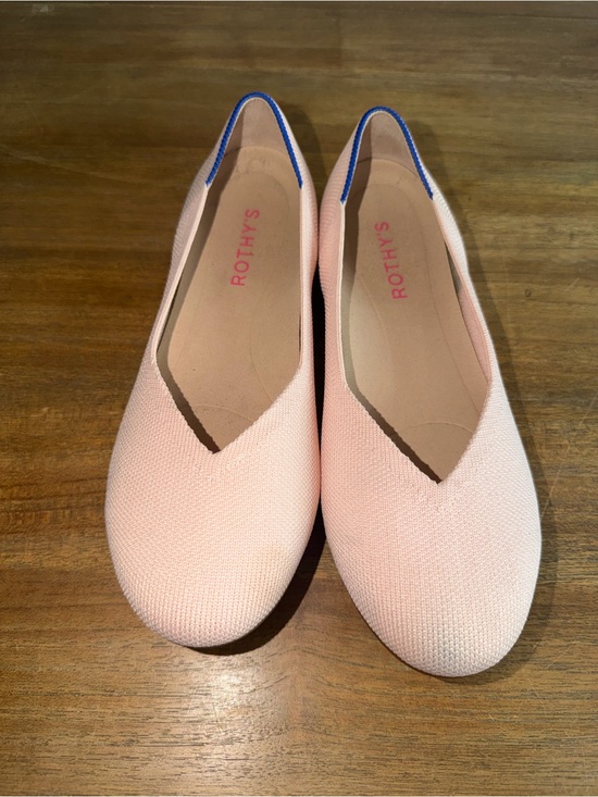 Rothy's Shoes - Rothy's Pale Pink V-Neck Knit Flats with Blue Heel Trim